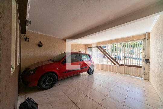 Garagem de casa à venda com 4 quartos, 202m² em Jardim Santo Alberto, Santo André