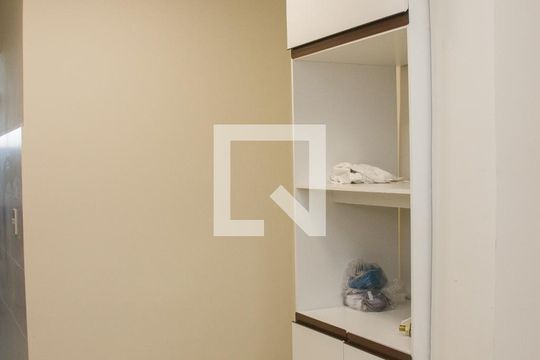 Cozinha de apartamento à venda com 3 quartos, 84m² em Engenho de Dentro, Rio de Janeiro