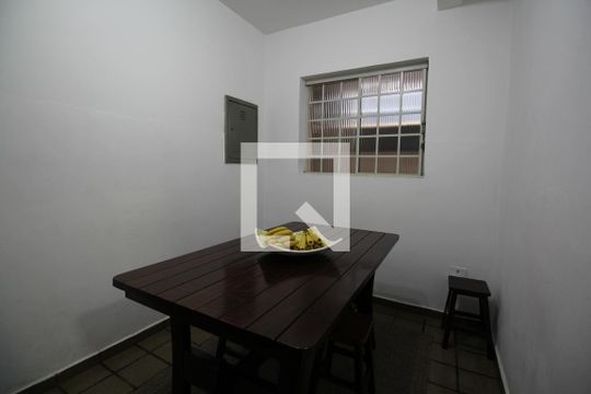 Sala de almoço de casa à venda com 4 quartos, 200m² em Vila Monumento, São Paulo