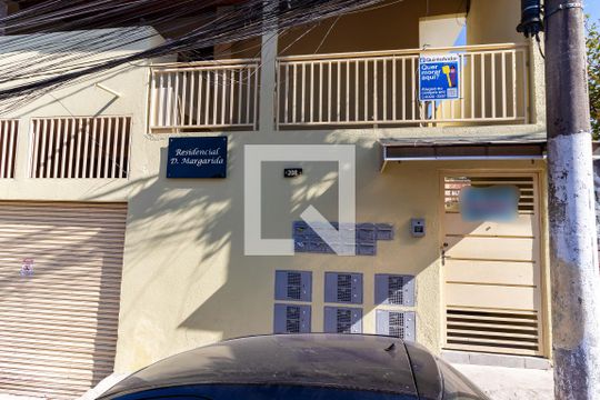 Fachada de casa para alugar com 2 quartos, 45m² em Vila Campanela, São Paulo