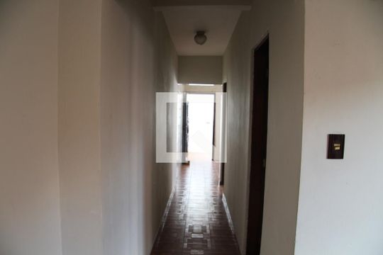 Corredor  de casa para alugar com 2 quartos, 100m² em Jardim Leda, Guarulhos