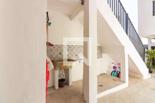 Quintal  de casa para alugar com 1 quarto, 35m² em Santo Antônio, Osasco