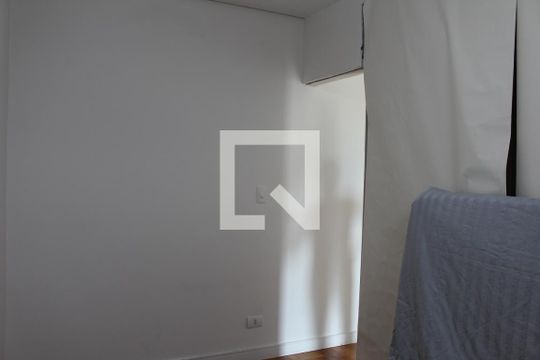 Closet da Suíte 1 de casa à venda com 3 quartos, 200m² em Vila Maria Tereza, Guarulhos