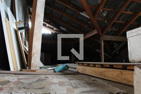 Sótão de casa à venda com 3 quartos, 200m² em Vila Maria Tereza, Guarulhos