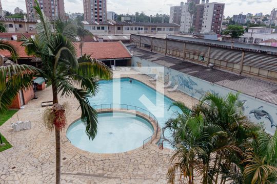 Área comum - Piscina de apartamento para alugar com 1 quarto, 52m² em Partenon, Porto Alegre