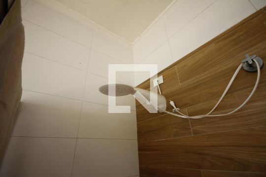 Banheiro de casa à venda com 4 quartos, 200m² em Liberdade, São Paulo