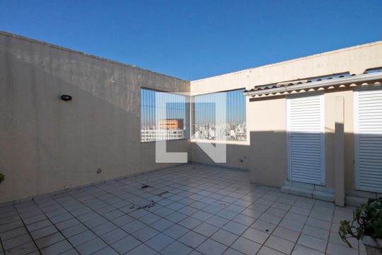 Área comum de kitnet/studio à venda com 0 quarto, 32m² em República, São Paulo