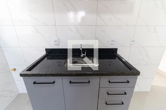 Cozinha de apartamento para alugar com 1 quarto, 36m² em Vila Marte, São Paulo