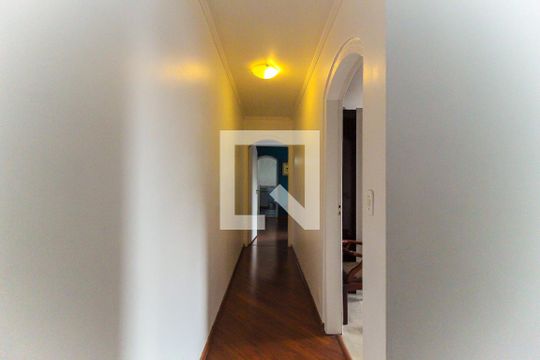 Corredor de casa à venda com 3 quartos, 173m² em Vila Progresso (zona Leste), São Paulo