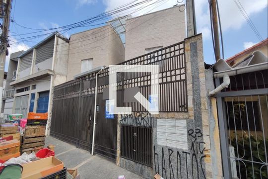 Fachada de casa para alugar com 1 quarto, 24m² em Jardim Nordeste, São Paulo
