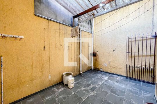 Quintal de casa à venda com 3 quartos, 310m² em Jardim São Paulo(zona Norte), São Paulo