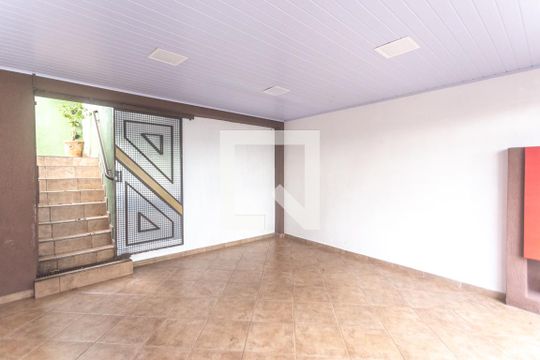 Garagem de casa à venda com 3 quartos, 188m² em Alves Dias, São Bernardo do Campo