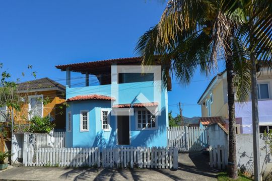 Fachada de casa de condomínio à venda com 3 quartos, 160m² em Vargem Grande, Rio de Janeiro