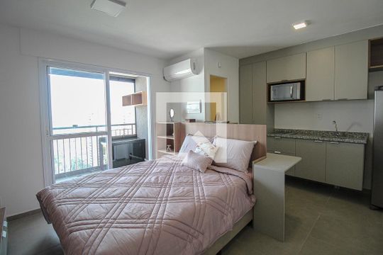 Sala/Quarto de kitnet/studio à venda com 1 quarto, 29m² em Vila Mariana, São Paulo