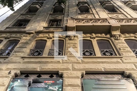 Fachada de kitnet/studio para alugar com 1 quarto, 20m² em Centro, São Paulo