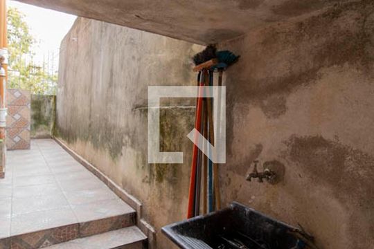 Corredor  de casa para alugar com 1 quarto, 60m² em Vila Rui Barbosa, São Paulo