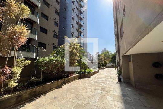 Área comum de kitnet/studio para alugar com 1 quarto, 24m² em Vila Clementino, São Paulo