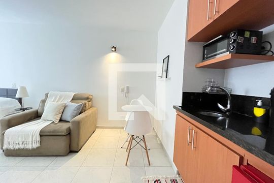 Cozinha  de kitnet/studio para alugar com 1 quarto, 24m² em Vila Clementino, São Paulo
