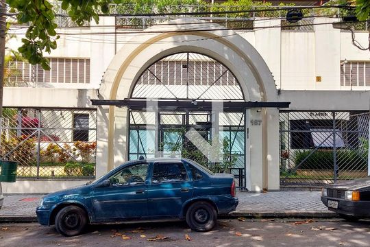 Fachada de apartamento para alugar com 3 quartos, 75m² em Vila Anglo Brasileira, São Paulo