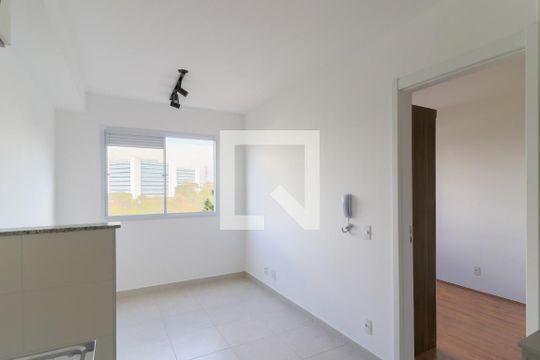 Sala de apartamento para alugar com 1 quarto, 26m² em Jardim Mirante, São Paulo