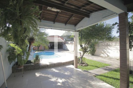 Área comum de casa à venda com 3 quartos, 190m² em Fátima, Canoas