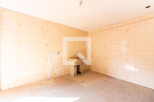 Área de Serviço de casa para alugar com 3 quartos, 150m² em Padroeira, Osasco