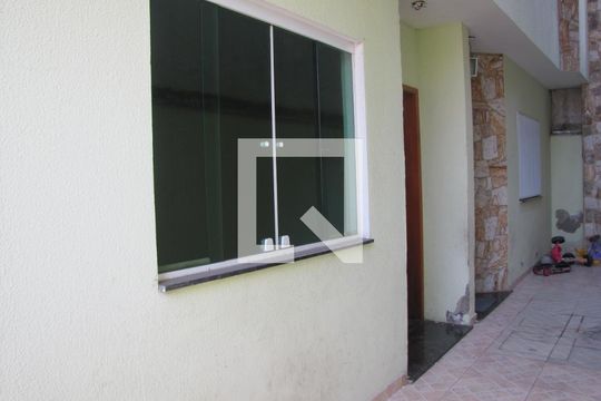 Frente de casa de condomínio à venda com 2 quartos, 69m² em Burgo Paulista, São Paulo