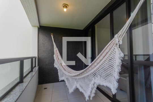 Varanda de apartamento para alugar com 1 quarto, 35m² em Ondina, Salvador