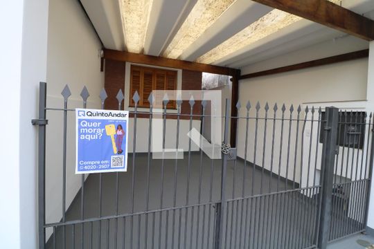 Fachada de casa à venda com 1 quarto, 70m² em Vila Prudente, São Paulo