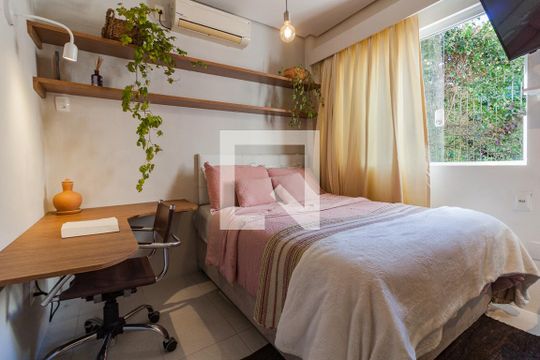 Apartamento para alugar com 1 quarto, 15m² em Centro, Florianópolis