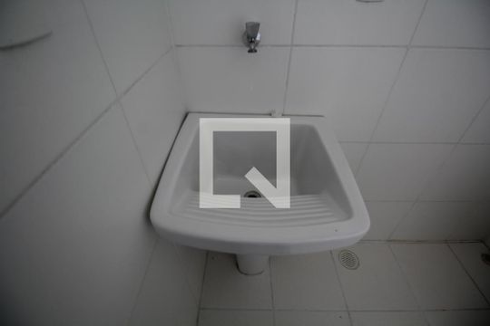 Área de Serviço de apartamento para alugar com 2 quartos, 44m² em Liberdade, São Paulo
