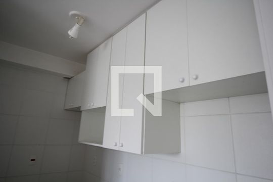 Cozinha de apartamento para alugar com 2 quartos, 44m² em Liberdade, São Paulo