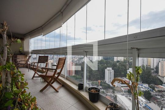 Varanda de apartamento à venda com 4 quartos, 173m² em Vila Andrade, São Paulo