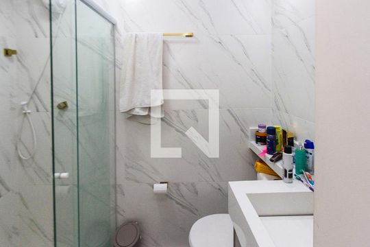 Banheiro de apartamento à venda com 2 quartos, 53m² em Vila Macedopolis, São Paulo