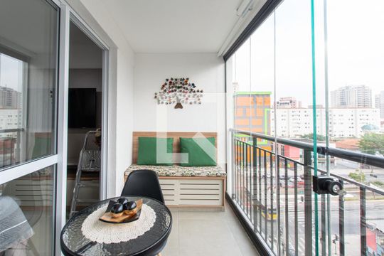 Varanda de kitnet/studio para alugar com 1 quarto, 29m² em Vila Mariana, São Paulo