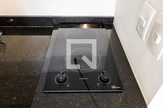 Cozinha de apartamento para alugar com 1 quarto, 30m² em Jardim Paulista, São Paulo