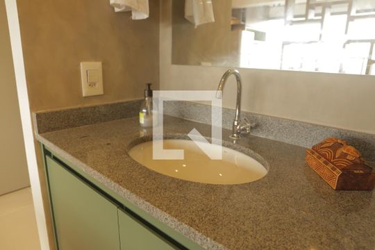 Banheiro de kitnet/studio à venda com 1 quarto, 38m² em Vila Monte Alegre, São Paulo