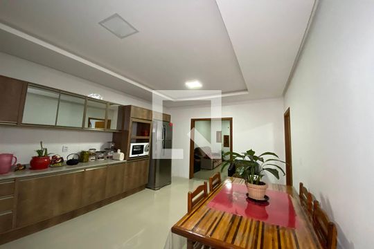 Cozinha de casa para alugar com 3 quartos, 80m² em Campestre , São Leopoldo