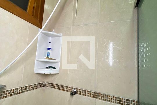 Banheiro 1 de casa para alugar com 3 quartos, 80m² em Campestre , São Leopoldo