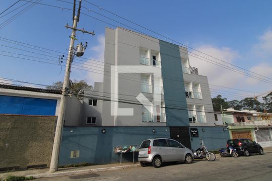 Fachada de apartamento para alugar com 1 quarto, 37m² em Jardim Sabara, São Paulo