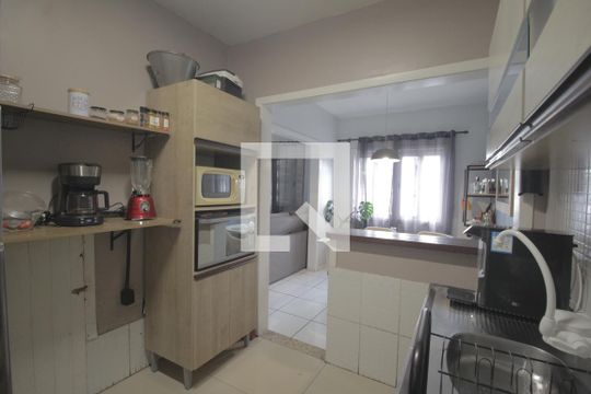 Cozinha de casa à venda com 2 quartos, 80m² em Sarandi, Porto Alegre