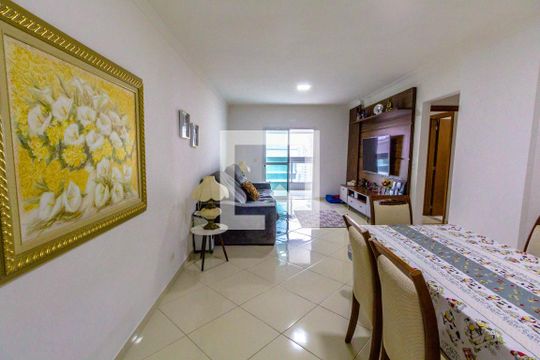 Sala de apartamento para alugar com 3 quartos, 130m² em Cidade Ocian, Praia Grande