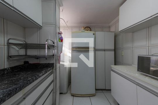 Cozinha de apartamento à venda com 2 quartos, 41m² em Conjunto Habitacional Teotonio Vilela, São Paulo