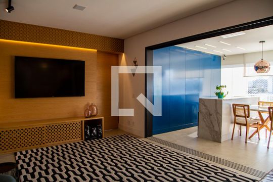 Sala de apartamento à venda com 3 quartos, 121m² em Pinheiros, São Paulo