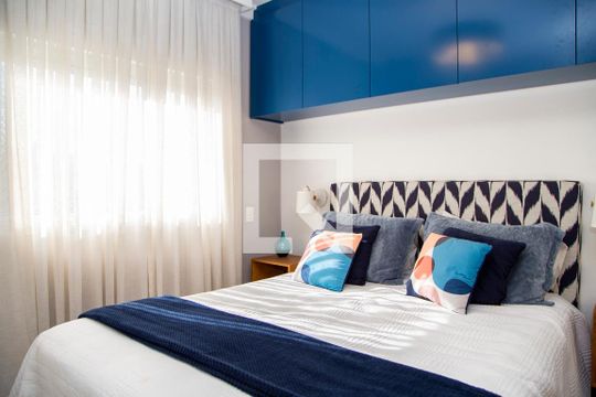 Suíte de apartamento à venda com 3 quartos, 121m² em Pinheiros, São Paulo