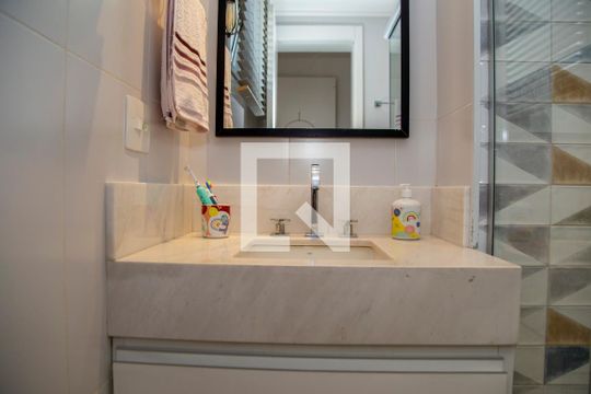 Banheiro 2 de apartamento à venda com 3 quartos, 121m² em Pinheiros, São Paulo