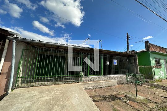 Fachada de casa à venda com 2 quartos, 80m² em São Miguel, São Leopoldo