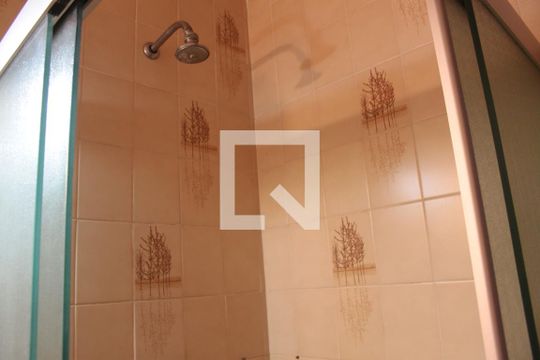 Banheiro de casa à venda com 4 quartos, 650m² em Nova Campinas, Campinas