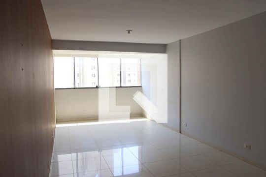 Apartamento para alugar com 3 quartos, 116m² em Setor Oeste, Goiânia