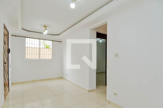 Apartamento à venda com 2 quartos, 58m² em Vila Galvão, Guarulhos